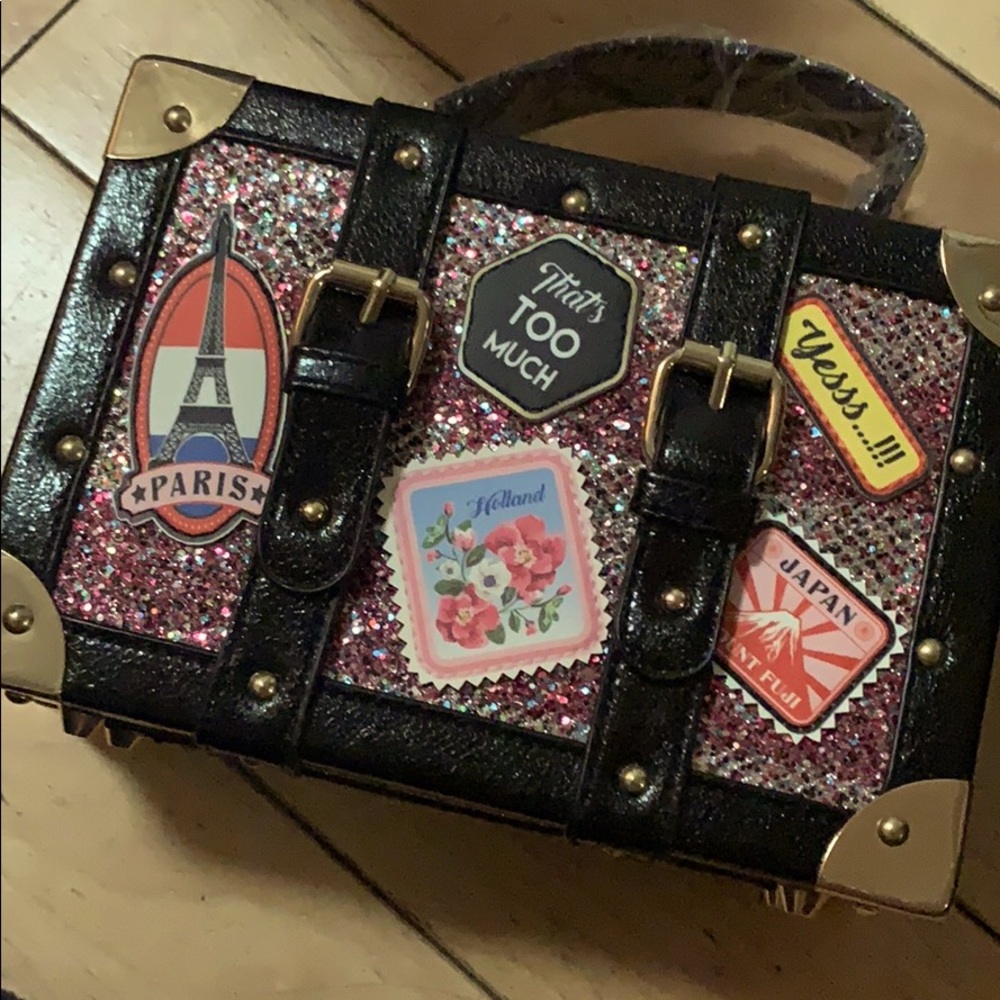 Aldo luggage handbag! Sooo cute!